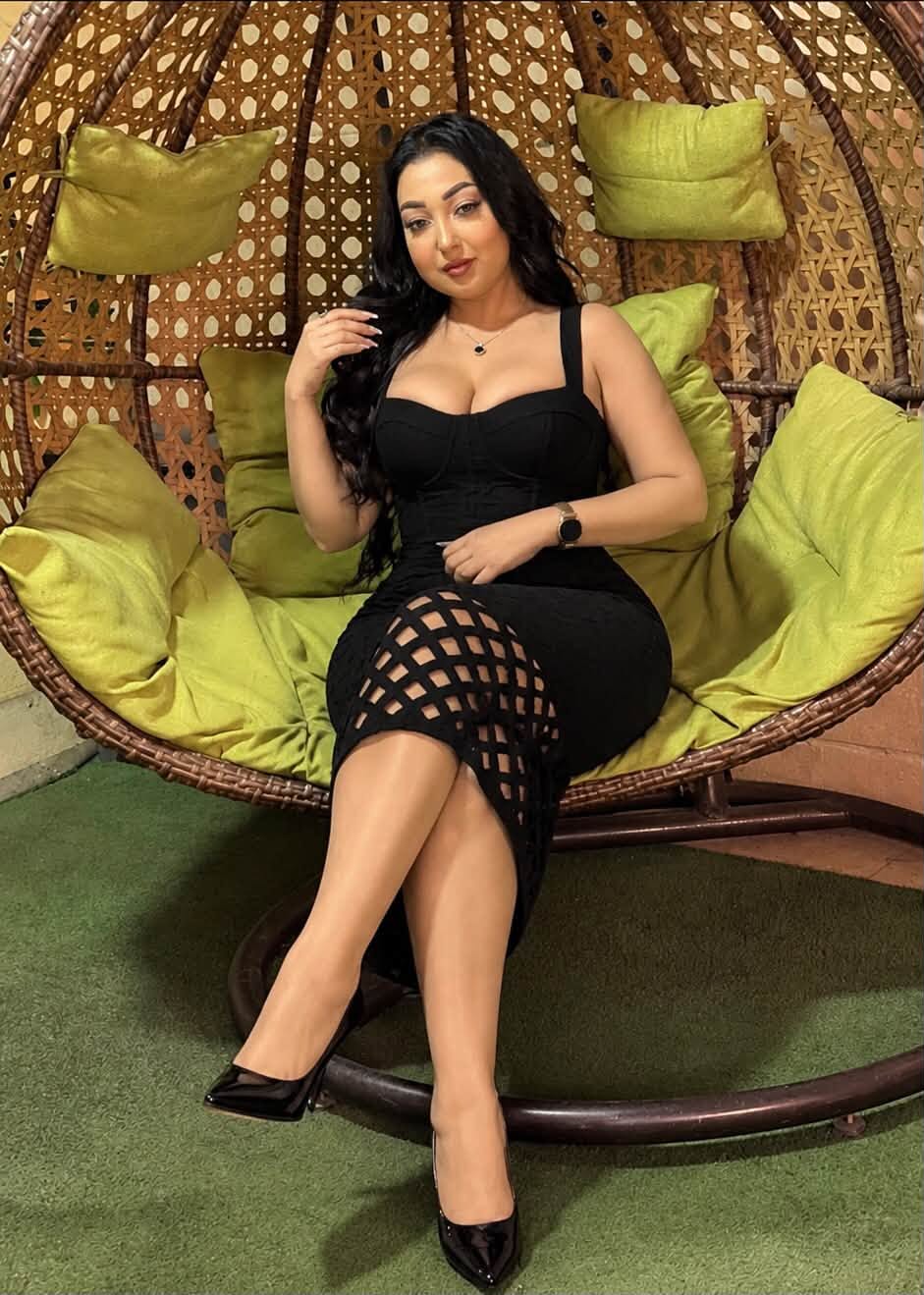 ديانا يوسف في ظهور أنيق وجذاب بالأسود